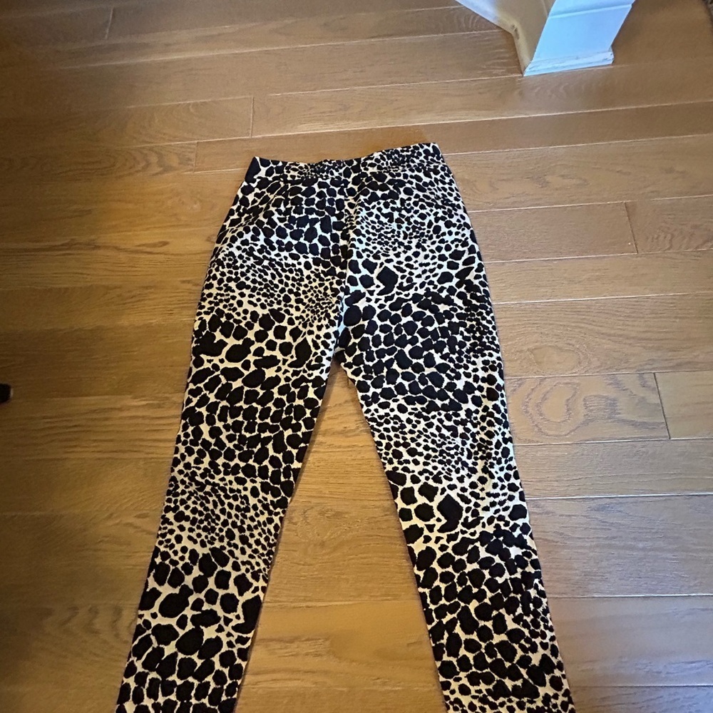 Who what wear size medium print pant - Picture 4 of 5